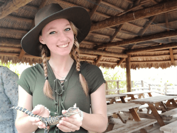 everglades-alligator-revue-kathleen everglades-alligator-revue-kathleen